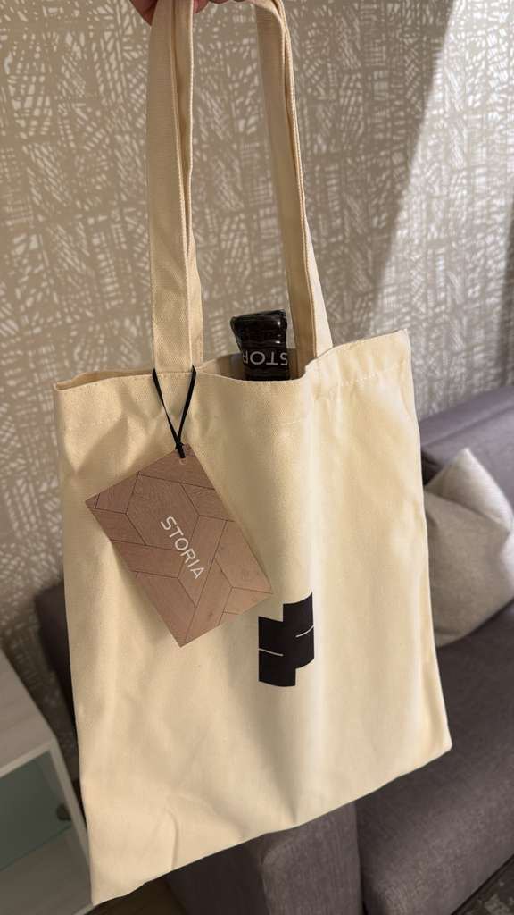 Storia handover set